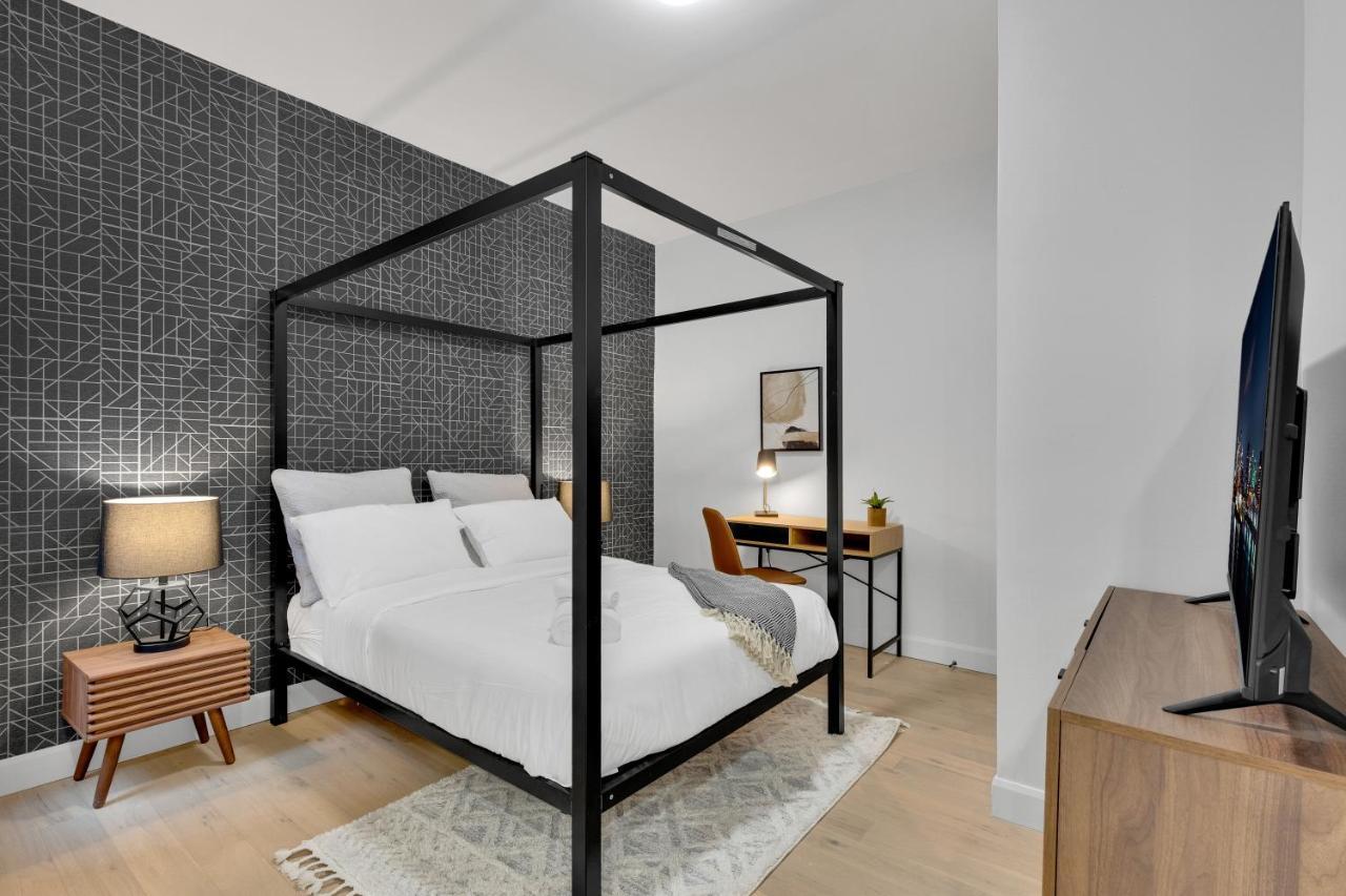 Deluxe Suites Downtown Montréal Buitenkant foto