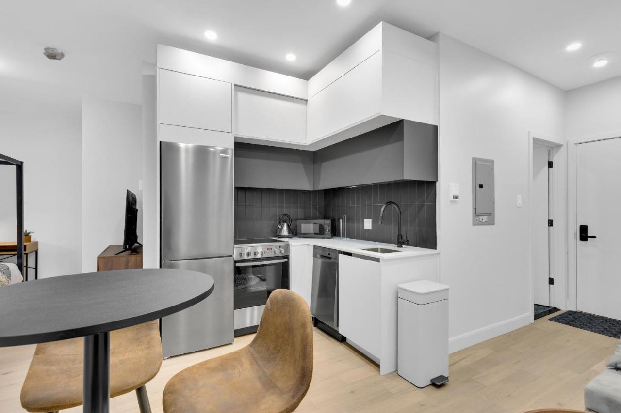 Deluxe Suites Downtown Montréal Buitenkant foto