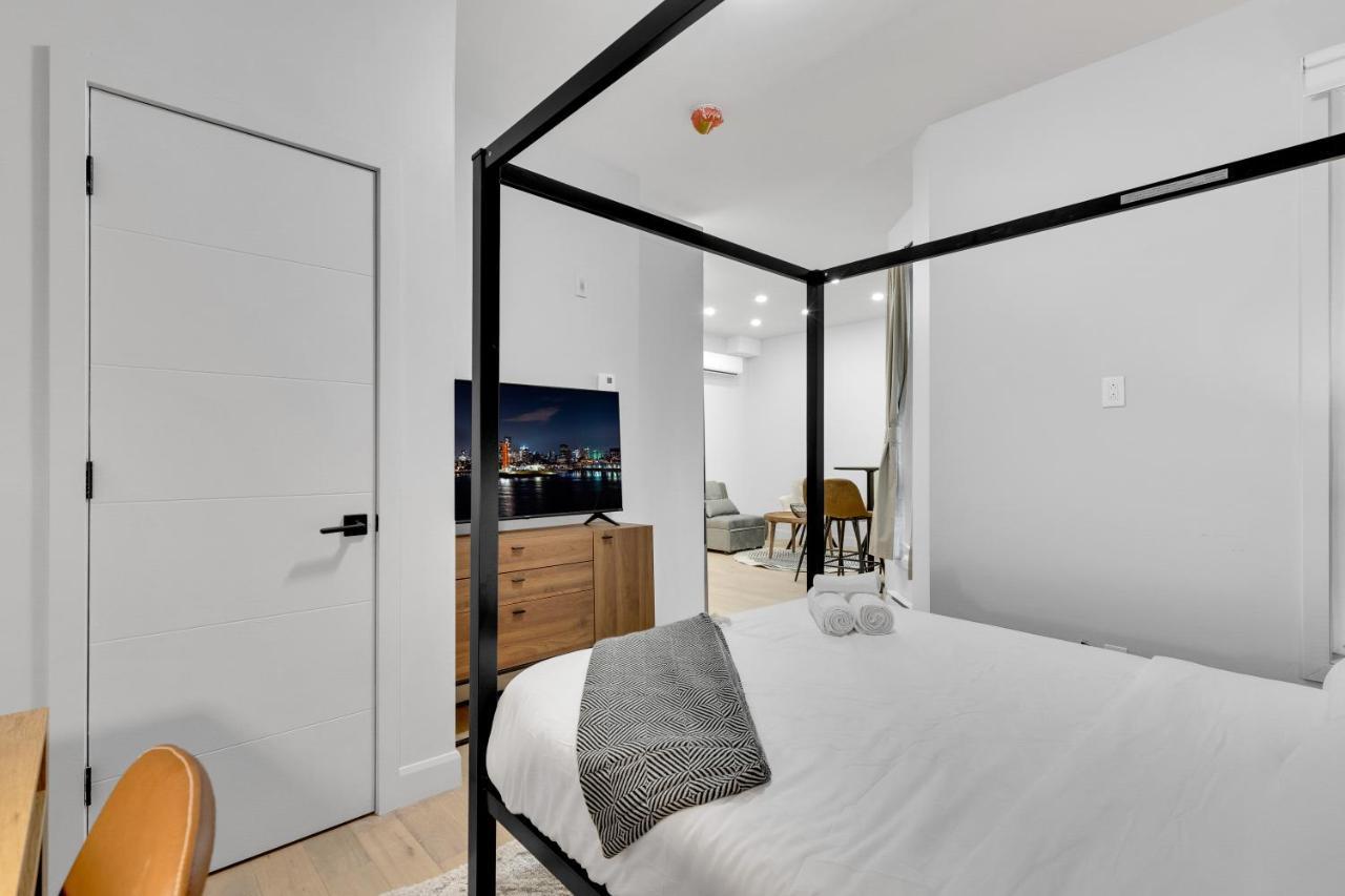 Deluxe Suites Downtown Montréal Buitenkant foto
